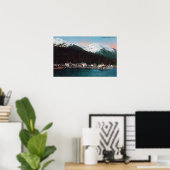 Uitzicht met DocksTenakee Springs, AK Poster (Thuiskantoor)