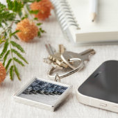 Uitzicht met een laag doorsnee zweefvliegtuig sleutelhanger (Zijkant)