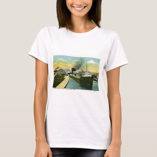Uitzicht onder de Soo, Soo Locks, Michigan T-shirt (Voorkant)