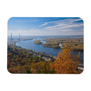 Uitzicht op Alma en de rivier Magneet