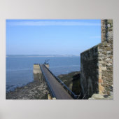 Uitzicht op de Forth van Blackness Castle, Schotla Poster (Voorkant)