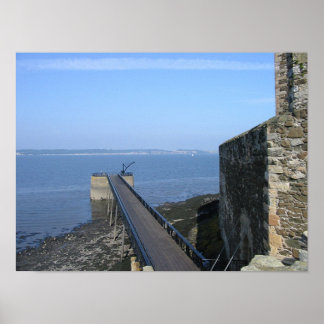 Uitzicht op de Forth van Blackness Castle, Schotla Poster
