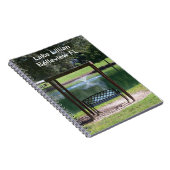 Uitzicht op een klein dorpsmeer notitieboek (Rechterzijde)