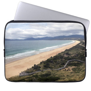 Uitzicht op het strand laptop sleeve