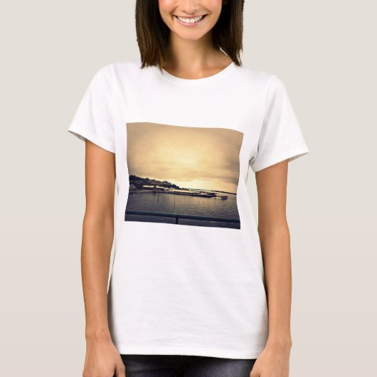 Uitzicht op Kingston Ferry T-shirt (Voorkant)