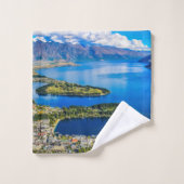 Uitzicht op Queenstown van Bob's Peak, Nieuw-Zeela Bad Handdoek (Wasdoekje)