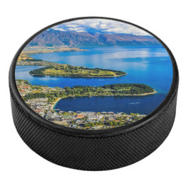 Uitzicht op Queenstown van Bob's Peak, Nieuw-Zeela Hockey Puck