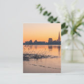 Uitzicht op Rostock in zonsopgang Briefkaart (Staand voorkant)