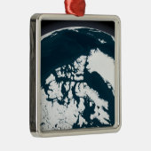 Uitzicht over Groenland en de Arctische Oceaan Metalen Ornament (Rechts)