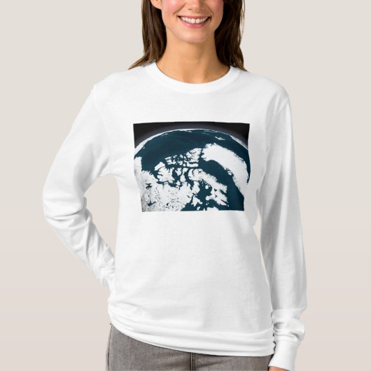 Uitzicht over Groenland en de Arctische Oceaan T-shirt (Voorkant)