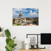 Uitzicht over het gebouw Capitol in Havana, Cuba Poster (Thuiskantoor)