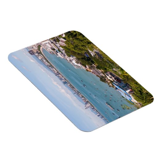 Uitzicht over Pattaya Bay. Magneet (Rechterzijde)