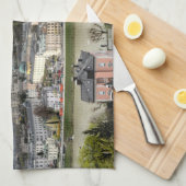 Uitzicht over Salzburg Oostenrijk Theedoek (Quarter Fold)