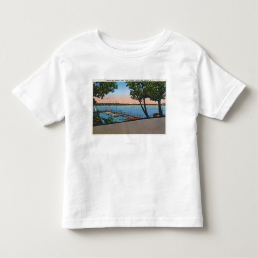 Uitzicht Owasco Yacht Club van het Owasco Lake Kinder Shirts (Voorkant)