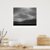 Uitzicht SW Over Manzanar, Dust Storm 1943 Poster (Keuken)