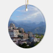Uitzicht uit de stad Calabrian Hill Keramisch Ornament (Links)