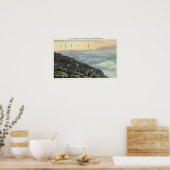 Uitzicht van andere Adirondack Mts boven de wolken Poster (Keuken)