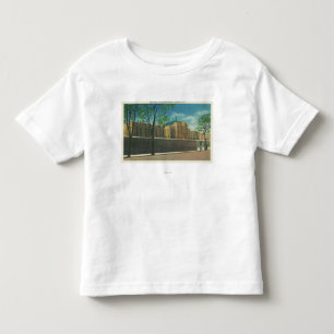 Uitzicht van binnenkomst in de gevangenis van Aubu Kinder Shirts