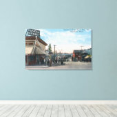 Uitzicht van binnenkomst op de werf van de Amerika Canvas Afdruk (Insitu (Houten vloer))