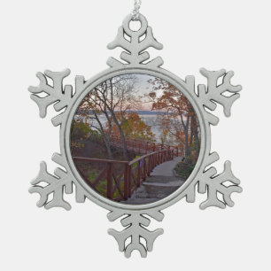 Uitzicht van binnenuit gezien vanuit de Bannerman Tin Sneeuwvlok Ornament