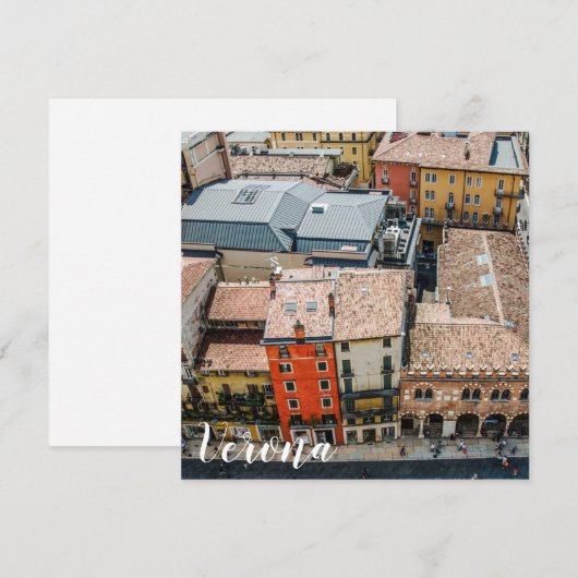 Uitzicht van boven van kleurrijke gevels van gebou (Voorkant / Achterkant)