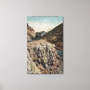 Uitzicht van Box Canon Train Canvas Afdruk