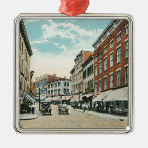 Uitzicht van Broadway en Corner Strand Street Metalen Ornament