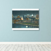 Uitzicht van Buffalo Skyline bij nacht Canvas Afdruk (Insitu (Houten vloer))
