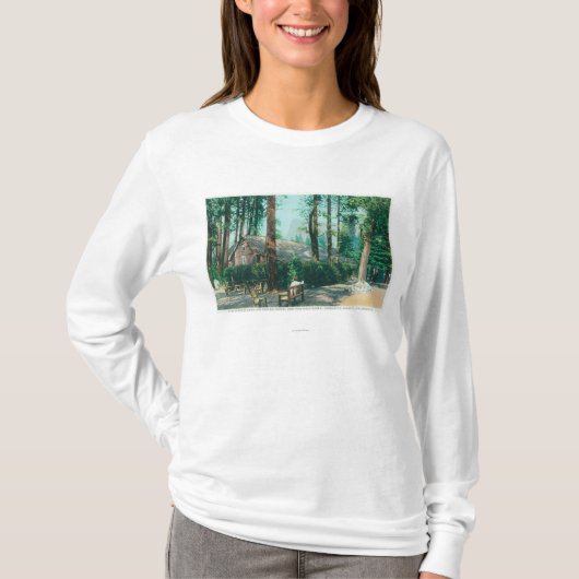 Uitzicht van Camp Curry Open Air Dining Room T-shirt (Voorkant)