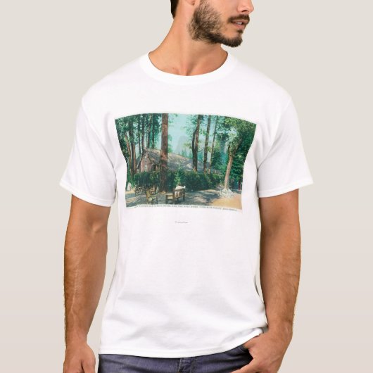 Uitzicht van Camp Curry Open Air Dining Room T-shirt (Voorkant)