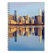 Uitzicht van Chicago skyline met reflectie Notitieboek (Voorkant)