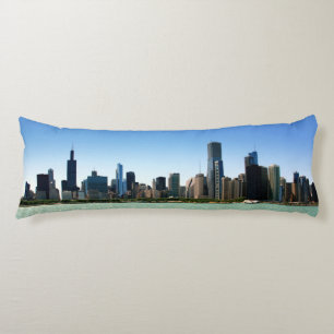 Uitzicht van Chicago skyline van het Michiganmeer Lichaamskussen