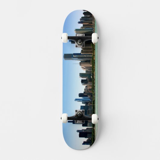 Uitzicht van Chicago skyline van het Michiganmeer Skateboard (Voorkant)