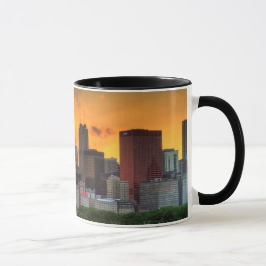 Uitzicht van Chicago's skyline van Adler Mok (Rechts)