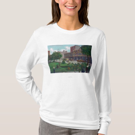 Uitzicht van City Hall Park Oakland, CA T-shirt (Voorkant)