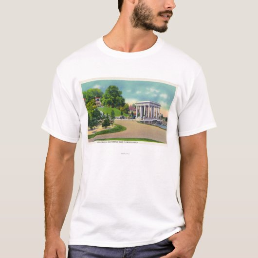 Uitzicht van Coles Hill en Plymouth Rock Portico T-shirt (Voorkant)