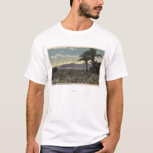 Uitzicht van Dates Groei nabij het Zee Salton T-shirt