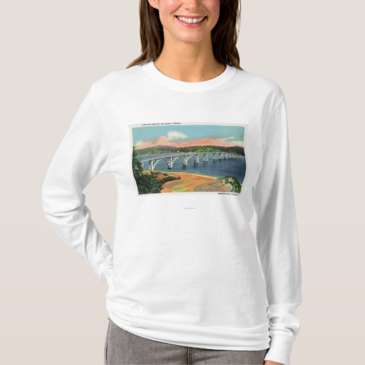 Uitzicht van de Alsea Bay Bridge T-shirt (Voorkant)