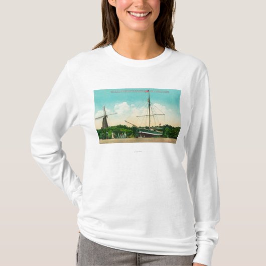 Uitzicht van de Arctische Sloop van Amundsen T-shirt (Voorkant)