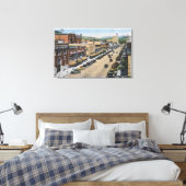 Uitzicht van de Avenue Wenatchee Canvas Afdruk (Insitu (Slaapkamer))