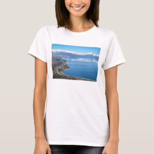 Uitzicht van de Bariloche in de winter T-shirt