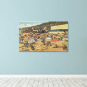 Uitzicht van de Beach met Clubs en Homes Canvas Afdruk (Insitu (Houten vloer))