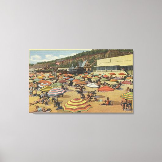 Uitzicht van de Beach met Clubs en Homes Canvas Afdruk (Voorkant)