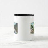 Uitzicht van de benedenloop van de Ammono-rivier Mok (Midden)