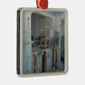 Uitzicht van de binnenplaats van de Cavaillon Metalen Ornament (Rechts)