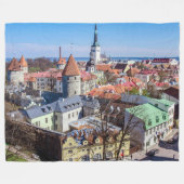 Uitzicht van de binnenstad van Tallinn Fleece Deken (Voorkant (Horizontaal))