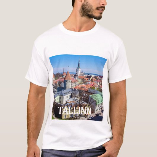 Uitzicht van de binnenstad van Tallinn in Estland T-shirt (Voorkant)