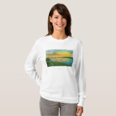 Uitzicht van de Brug naar Hayward, CA T-shirt (Voorkant volledig)