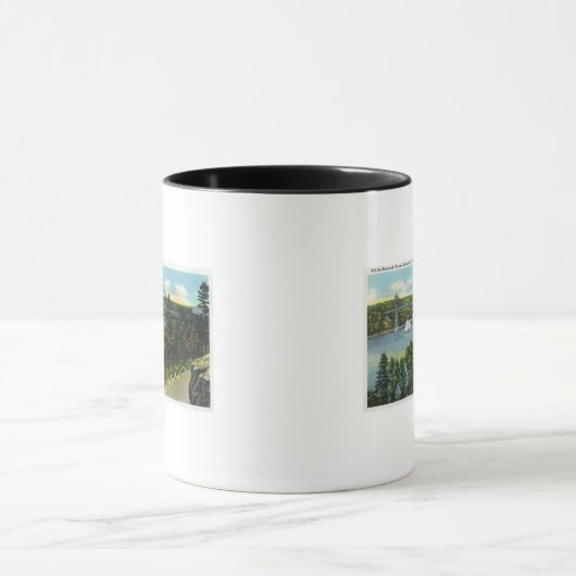 Uitzicht van de brug Waldo-Hancock Mok (Midden)