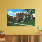 Uitzicht van de buitenzijde van Josselyn Hall, Vas Canvas Afdruk (Insitu (Woonkamer))